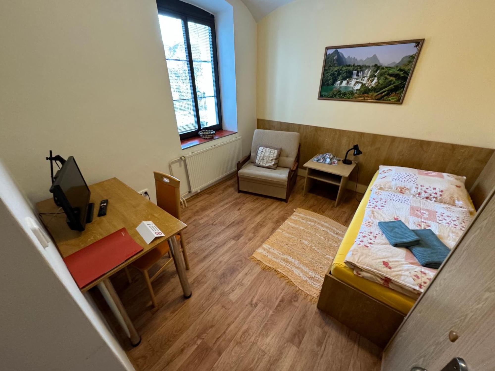 Pension U Svateho Jana Hradec Králové Exteriör bild